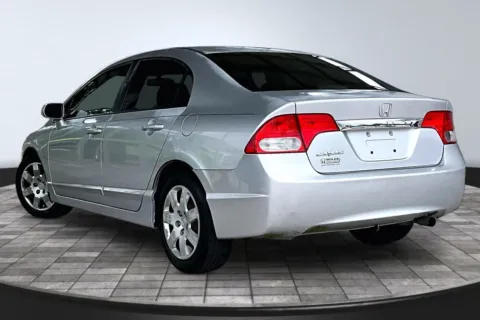 More photos of 2010 Honda Civic LX at M&J Auto Sales and Service, FL