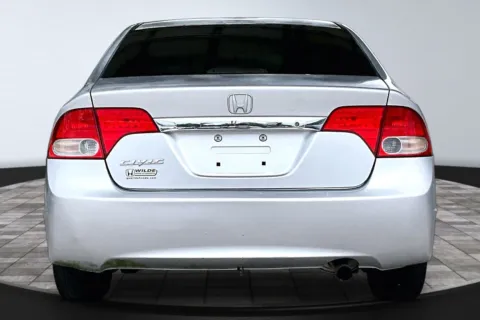 More photos of 2010 Honda Civic LX at M&J Auto Sales and Service, FL