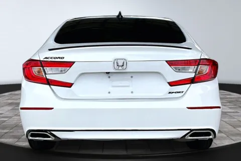 More photos of 2018 Honda Accord Sport at M&J Auto Sales and Service, FL