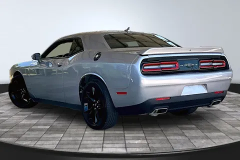 More photos of 2018 Dodge Challenger at M&J Auto Sales and Service, FL