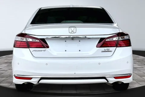 More photos of 2016 Honda Accord Touring at M&J Auto Sales and Service, FL