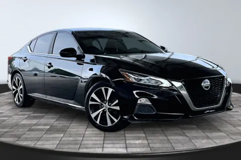 Another view of 2020 Nissan Altima 2.5 SR for sale in Jacksonville, FL at M&J Auto Sales and Service