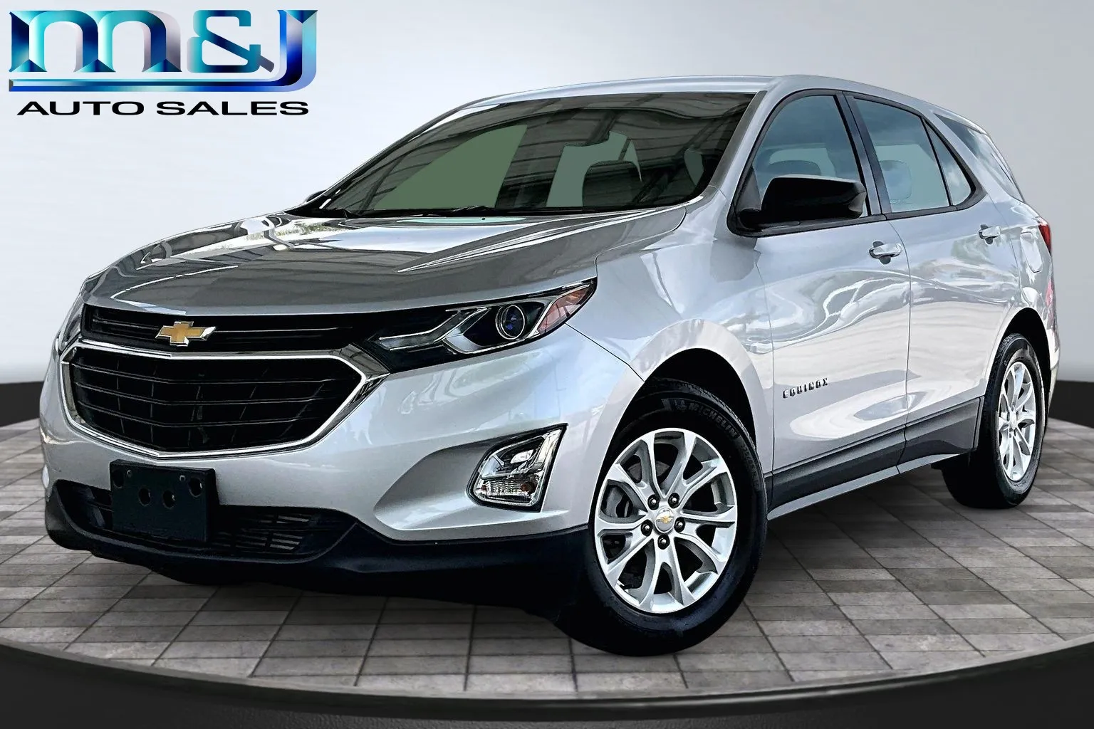 Silver 2018 Chevrolet Equinox LS for sale in Jacksonville, FL