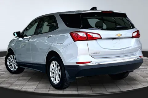 More photos of 2018 Chevrolet Equinox LS at M&J Auto Sales and Service, FL