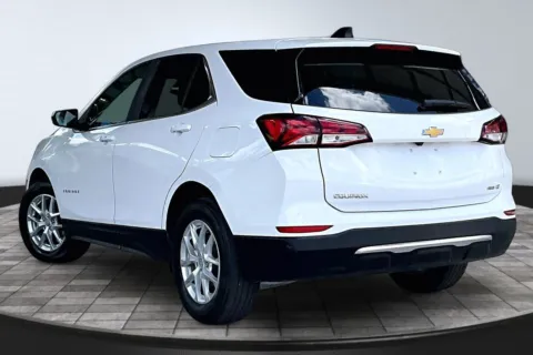More photos of 2022 Chevrolet Equinox LT at M&J Auto Sales and Service, FL