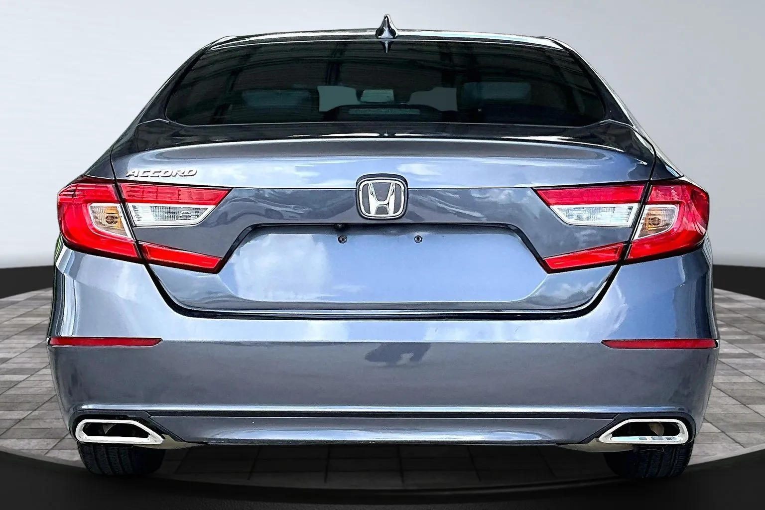 Honda Accord photo 5
