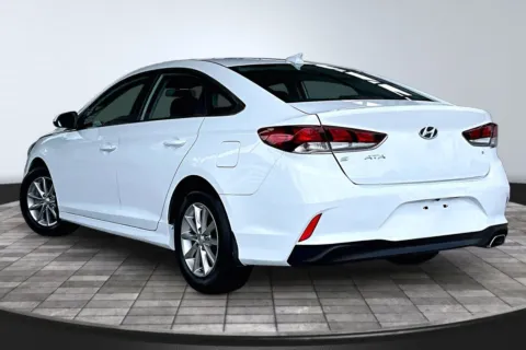 More photos of 2018 Hyundai SONATA SE at M&J Auto Sales and Service, FL