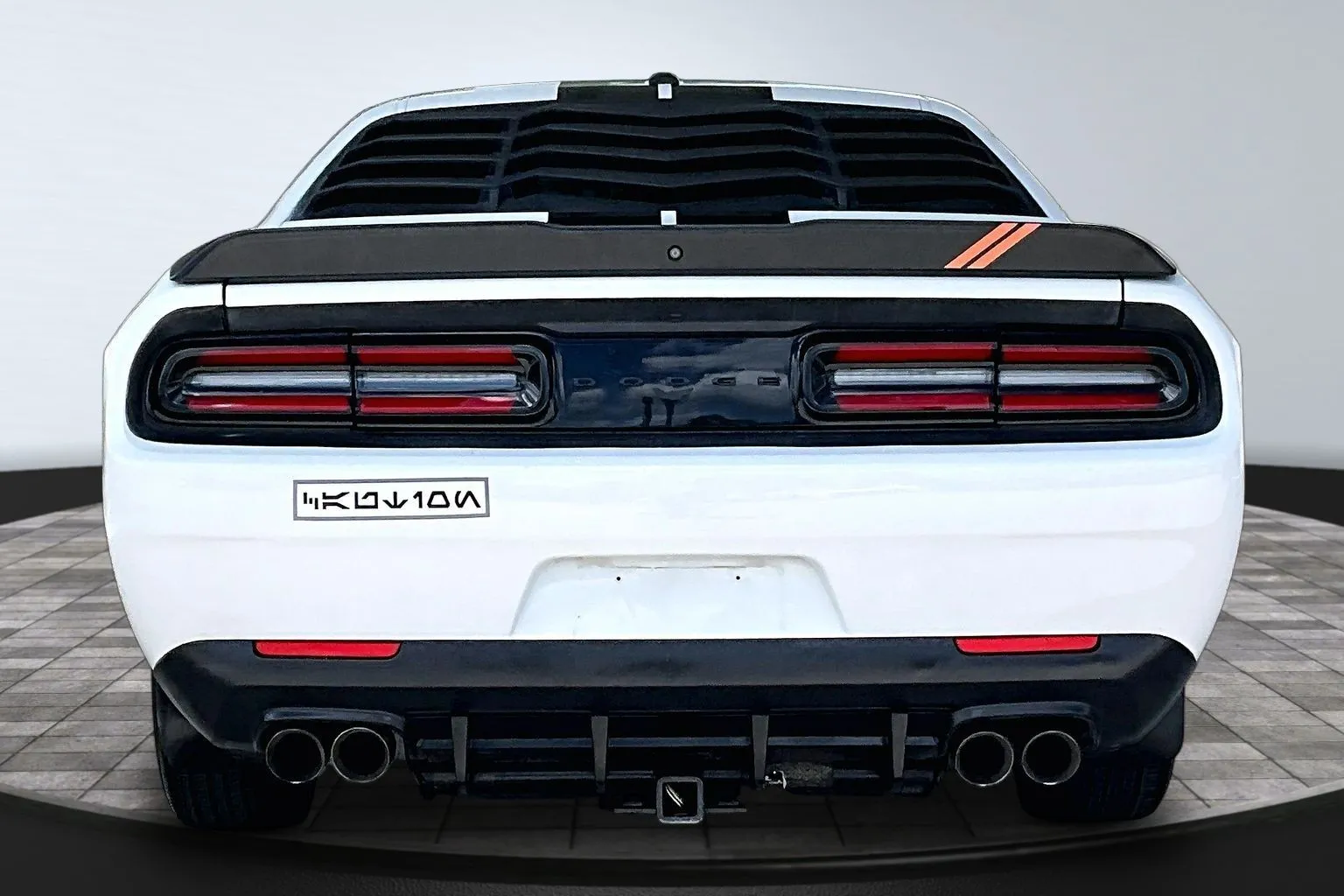 Dodge Challenger photo 5