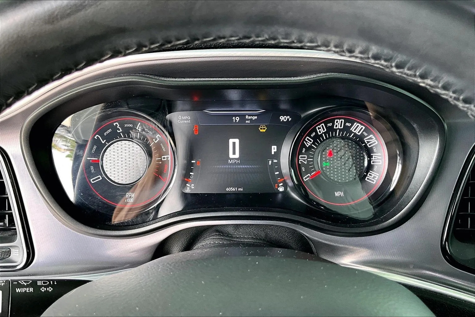 Dodge Challenger photo 12