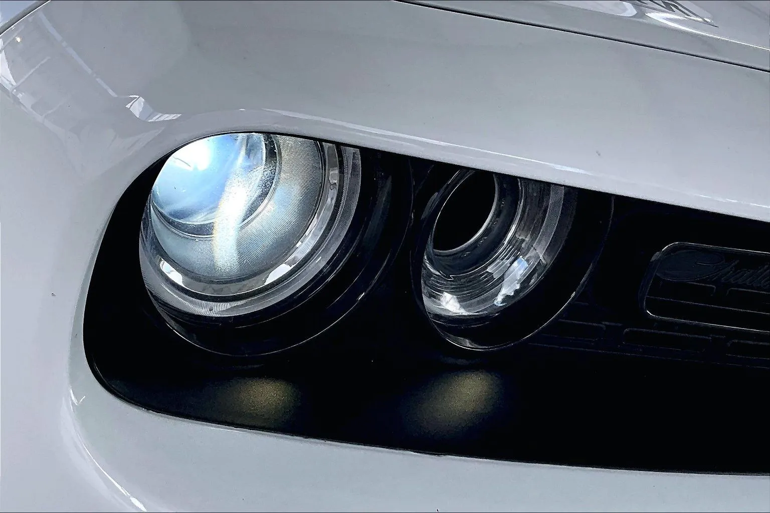 Dodge Challenger photo 28