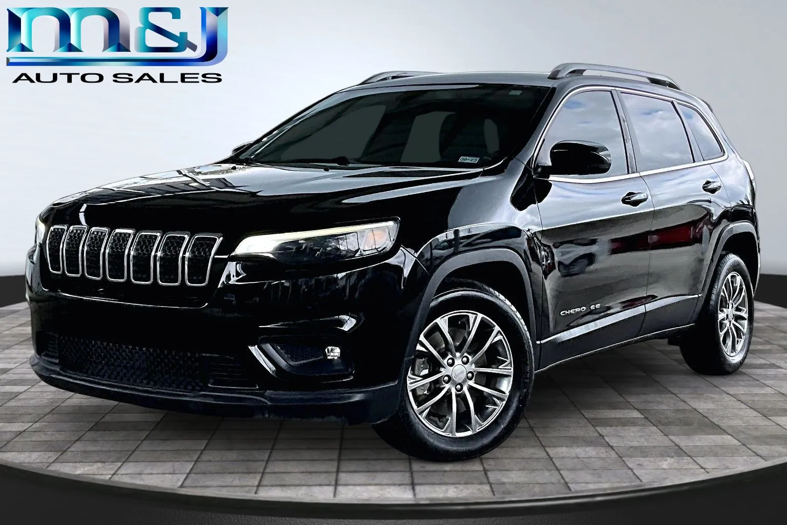 Black 2019 Jeep Cherokee for sale in Jacksonville, FL