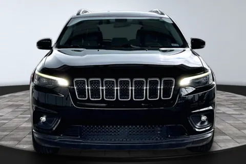 Photos of 2019 Jeep Cherokee for sale in Jacksonville, FL at M&J Auto Sales and Service
