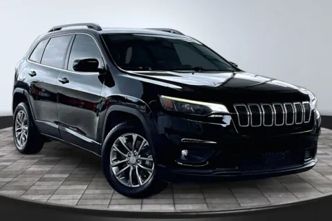 Another view of 2019 Jeep Cherokee for sale in Jacksonville, FL at M&J Auto Sales and Service