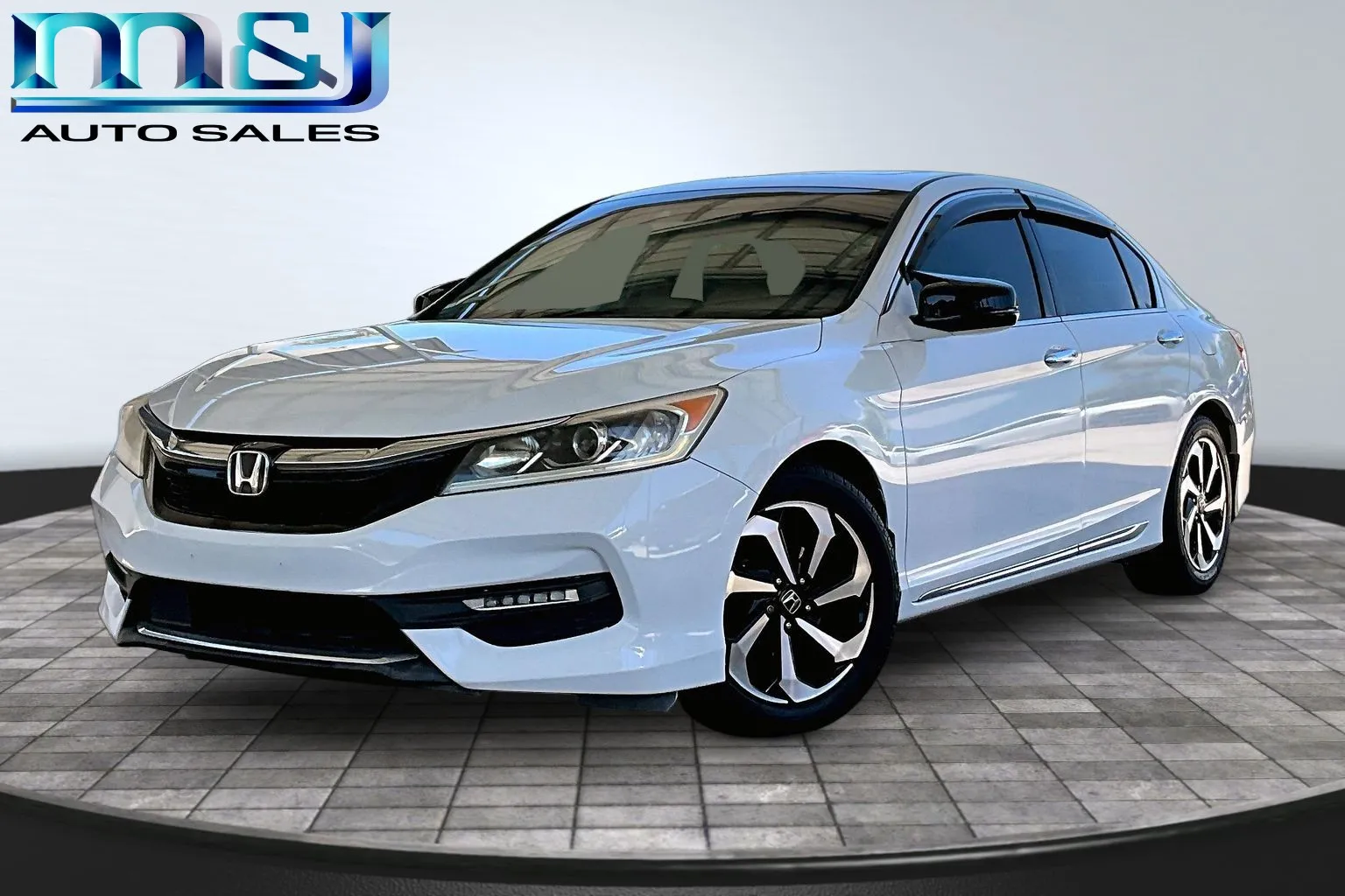 White 2016 Honda Accord EX-L V6 w/Navi w/Honda Sensing for sale in Jacksonville, FL