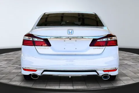 More photos of 2016 Honda Accord EX-L V6 w/Navi w/Honda Sensing at M&J Auto Sales and Service, FL