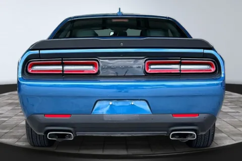 More photos of 2022 Dodge Challenger R/T at M&J Auto Sales and Service, FL