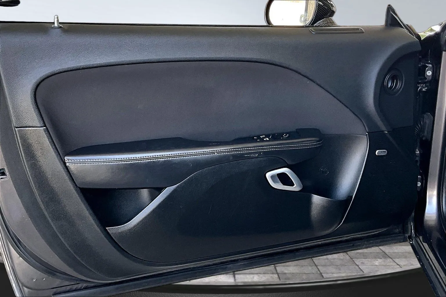 Dodge Challenger photo 17