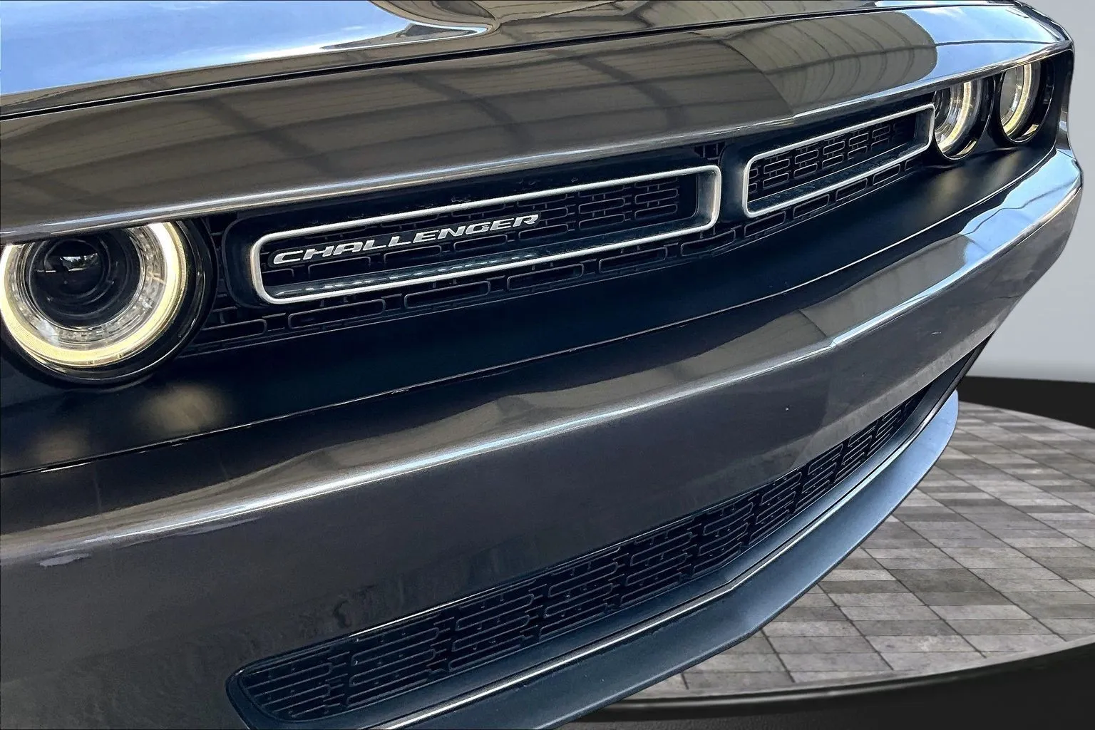 Dodge Challenger photo 29