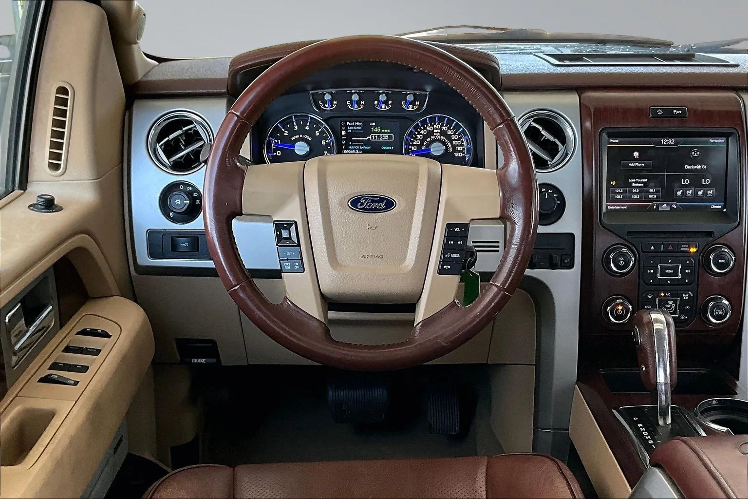 Ford F-150 photo 9