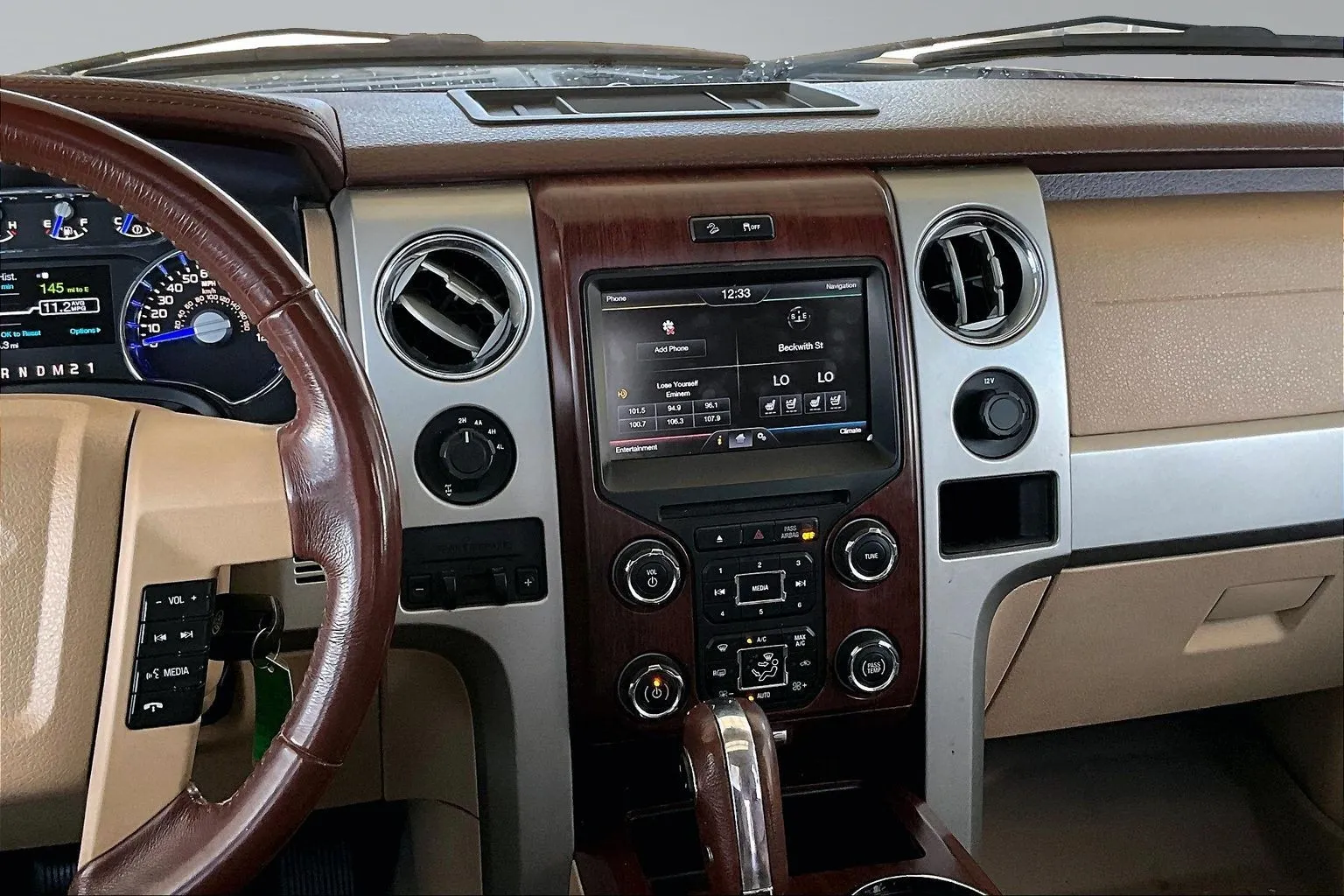 Ford F-150 photo 10