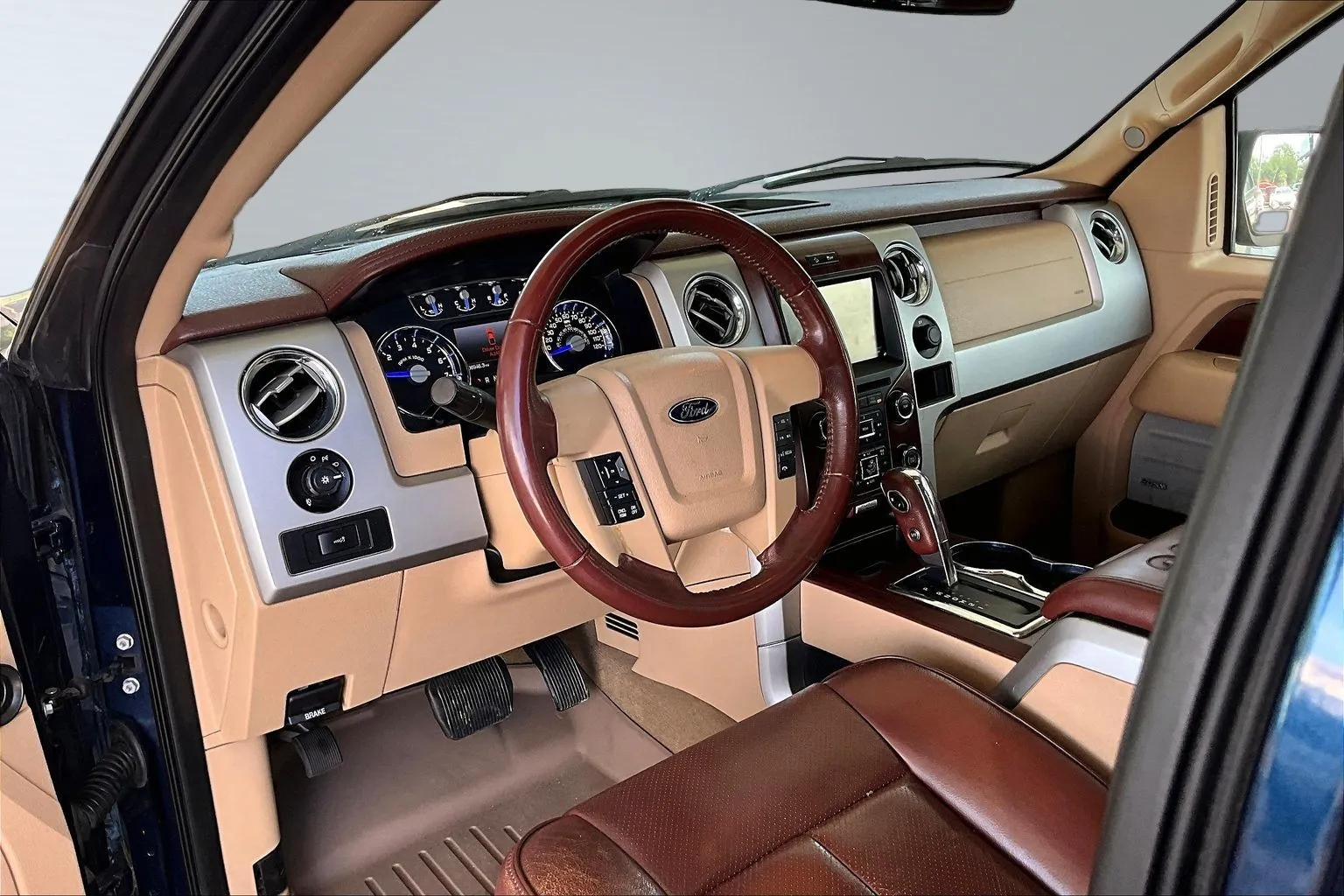Ford F-150 photo 15