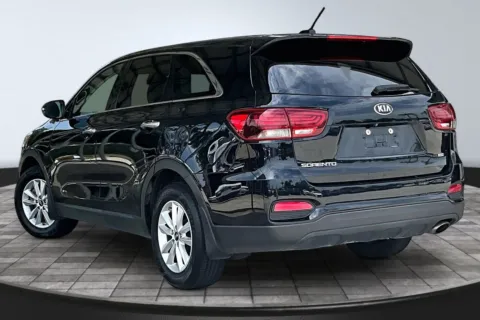 More photos of 2020 Kia Sorento at M&J Auto Sales and Service, FL