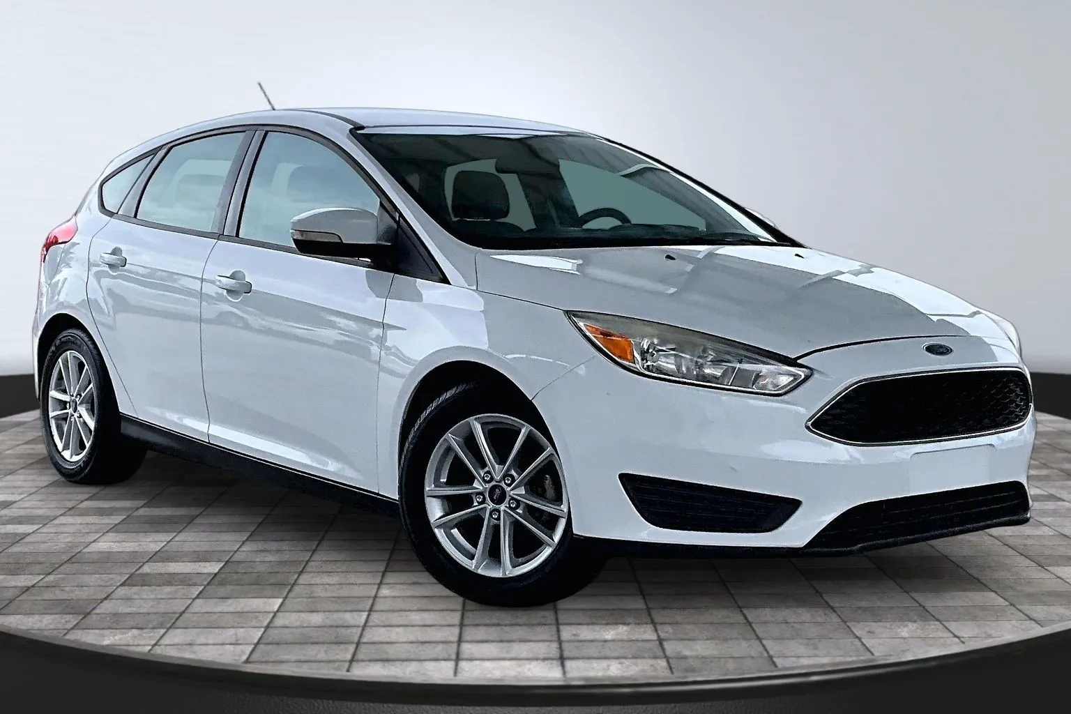 Ford Focus photo 3