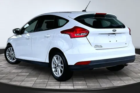 More photos of 2017 Ford Focus SE at M&J Auto Sales and Service, FL