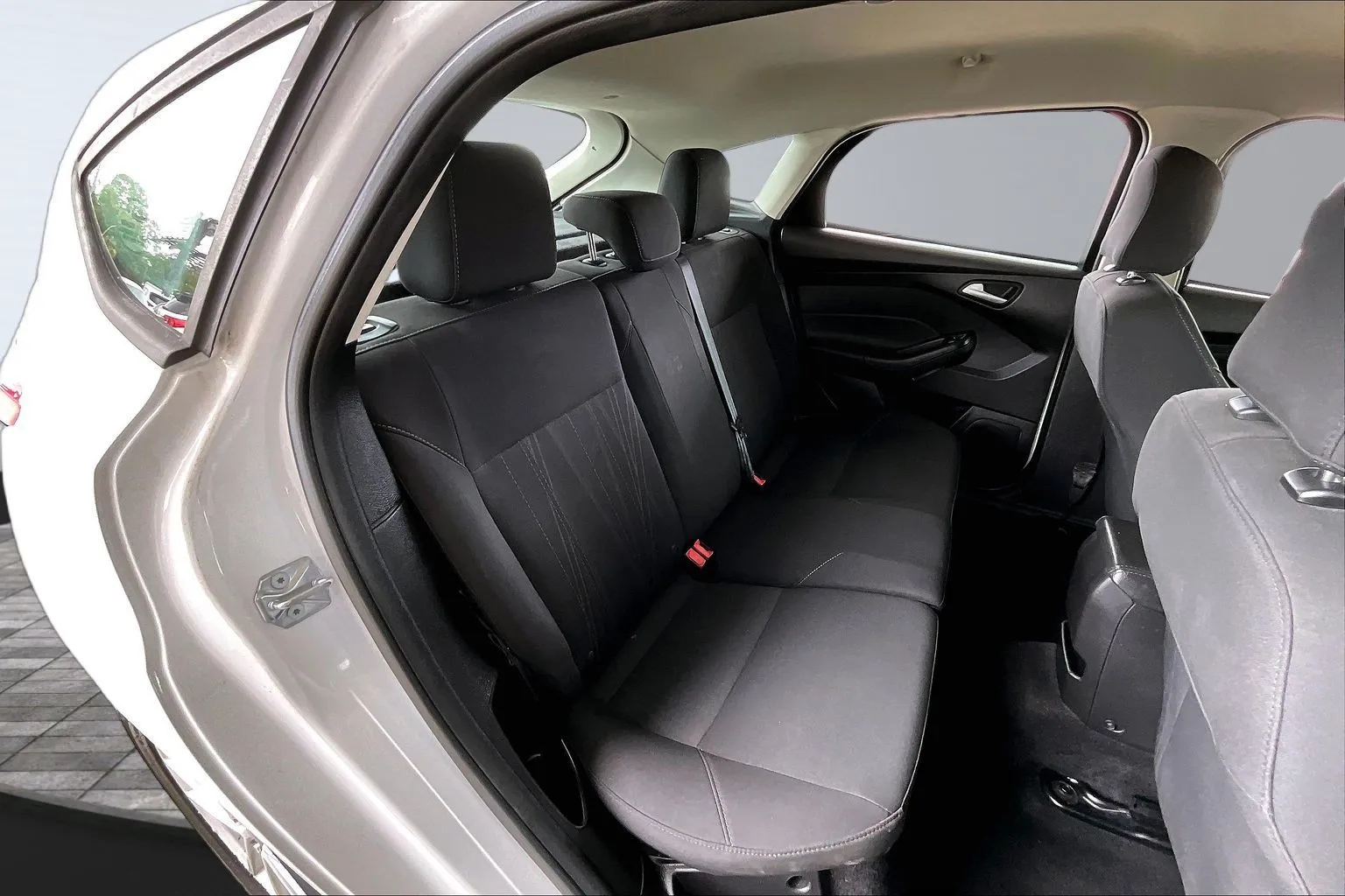 Ford Focus photo 22