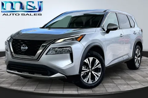 Silver 2021 Nissan Rogue SV for sale in Jacksonville, FL