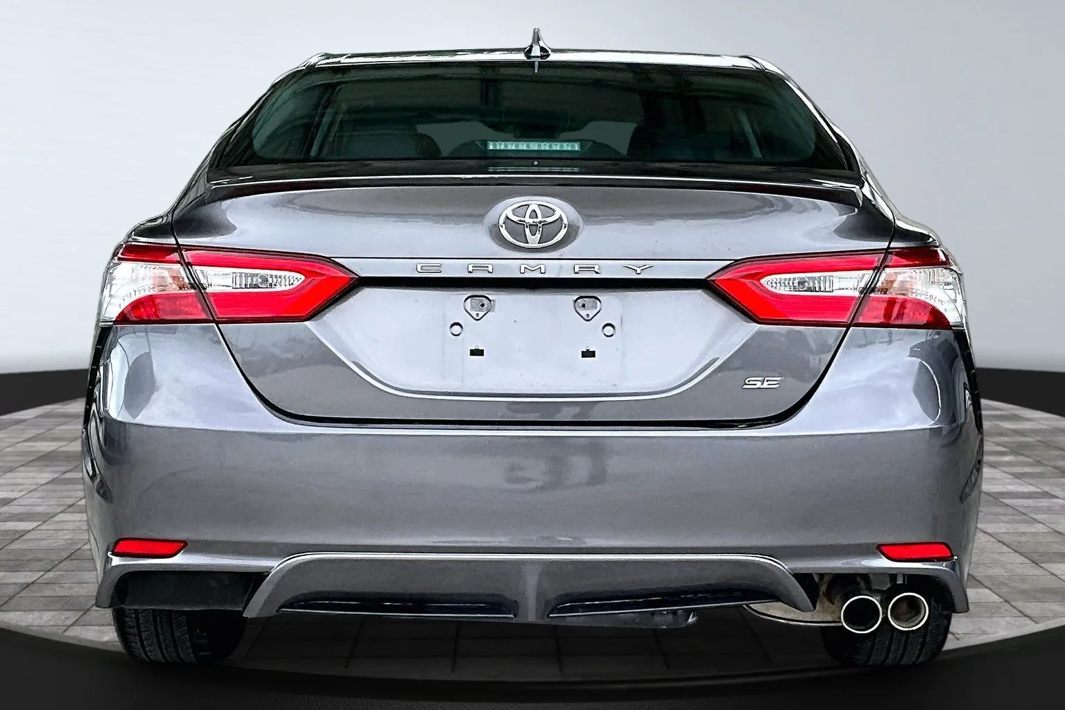 Toyota Camry photo 5