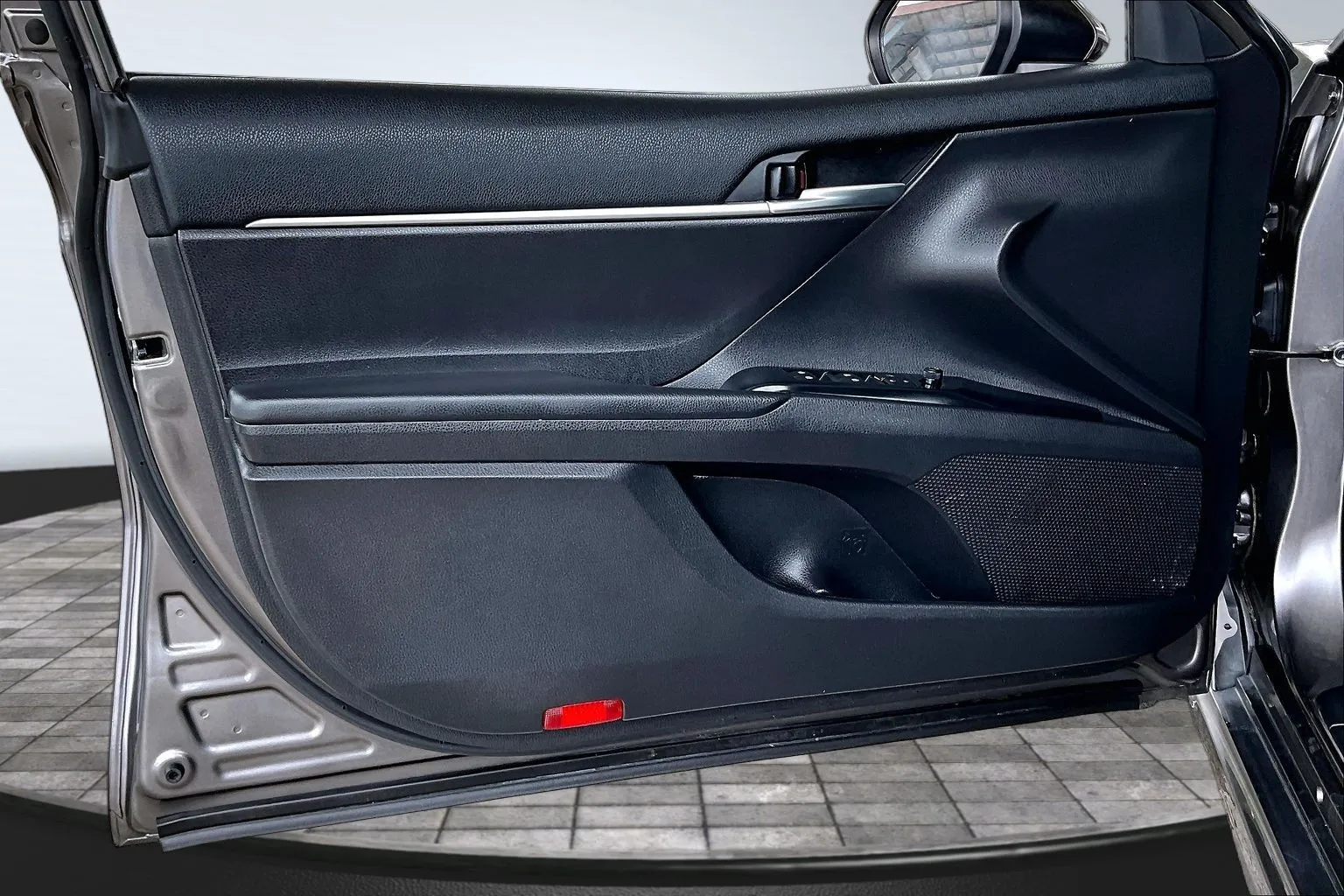Toyota Camry photo 17