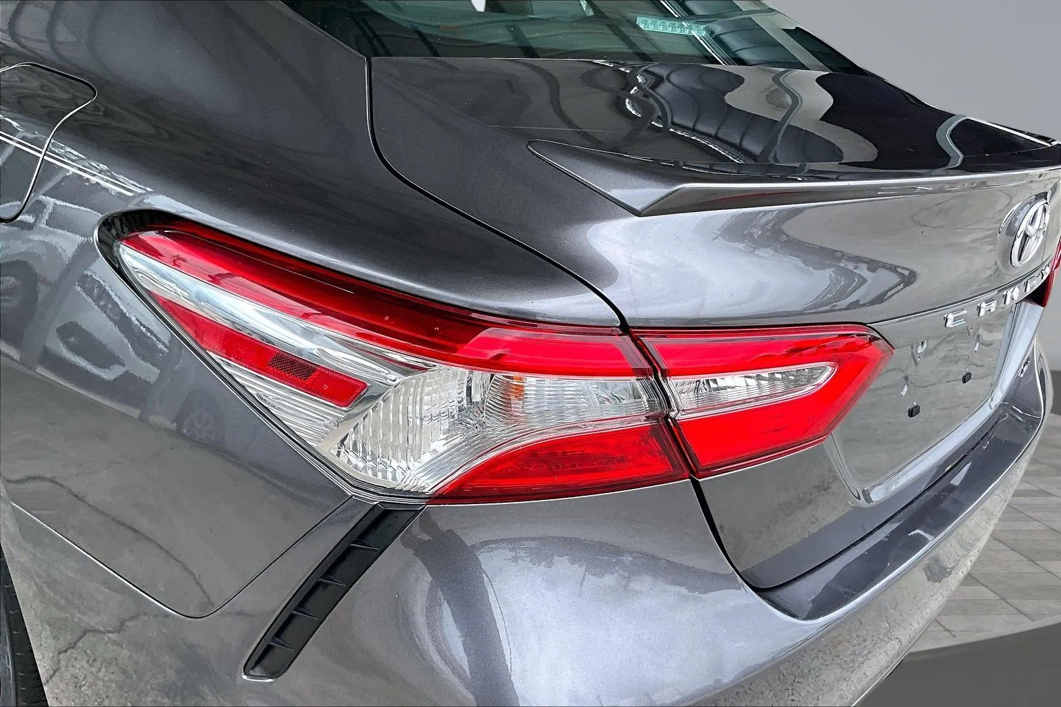 Toyota Camry photo 20