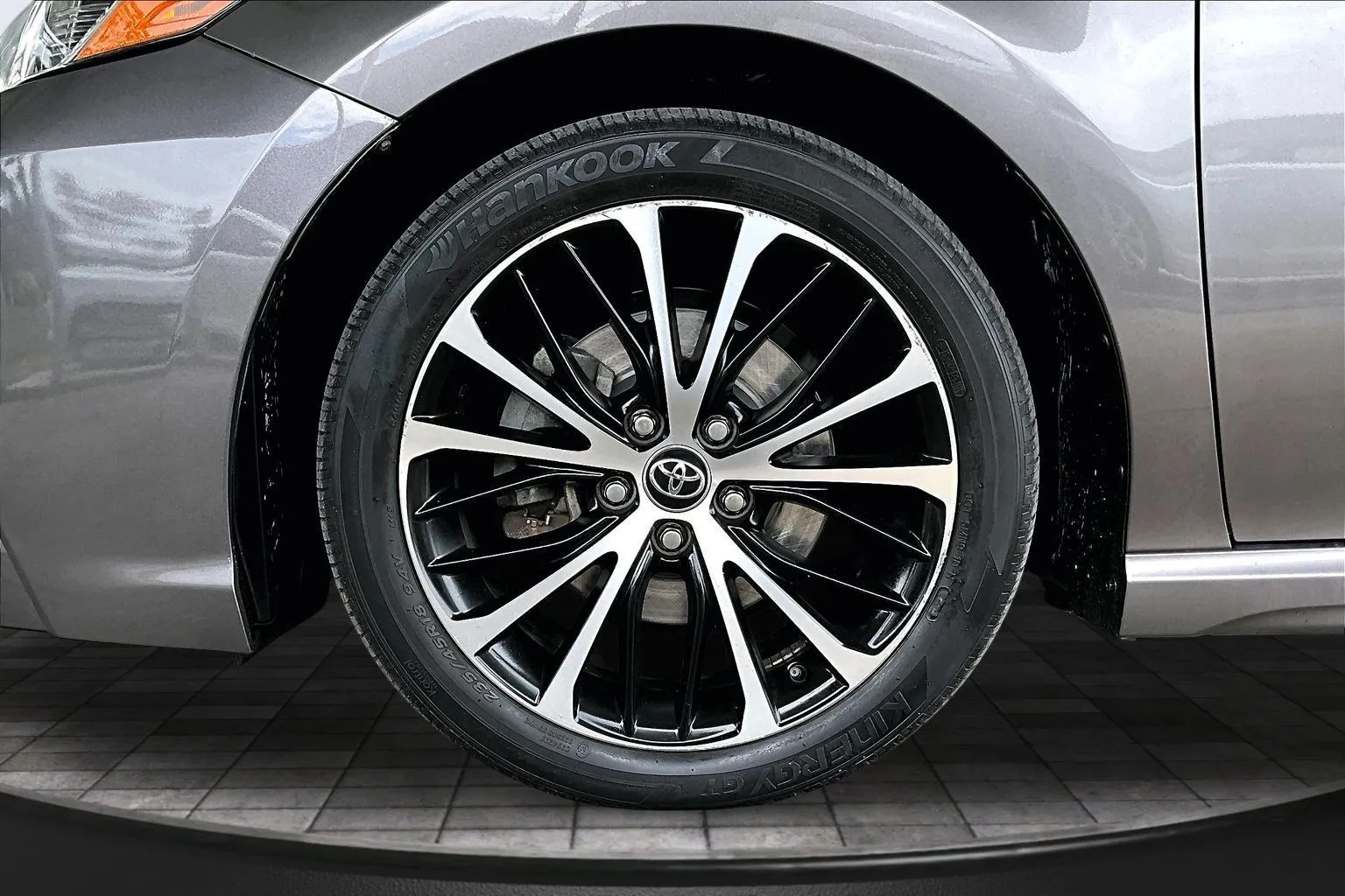 Toyota Camry photo 30