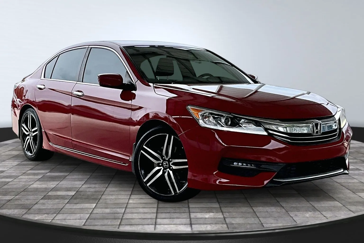 Honda Accord photo 3