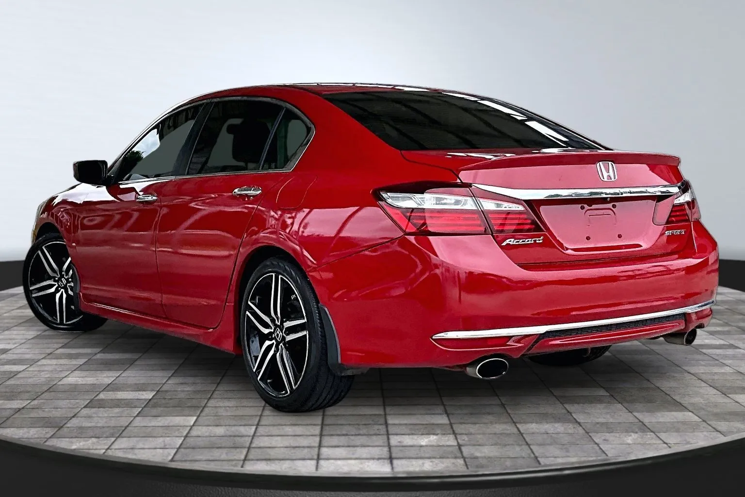 Honda Accord photo 4