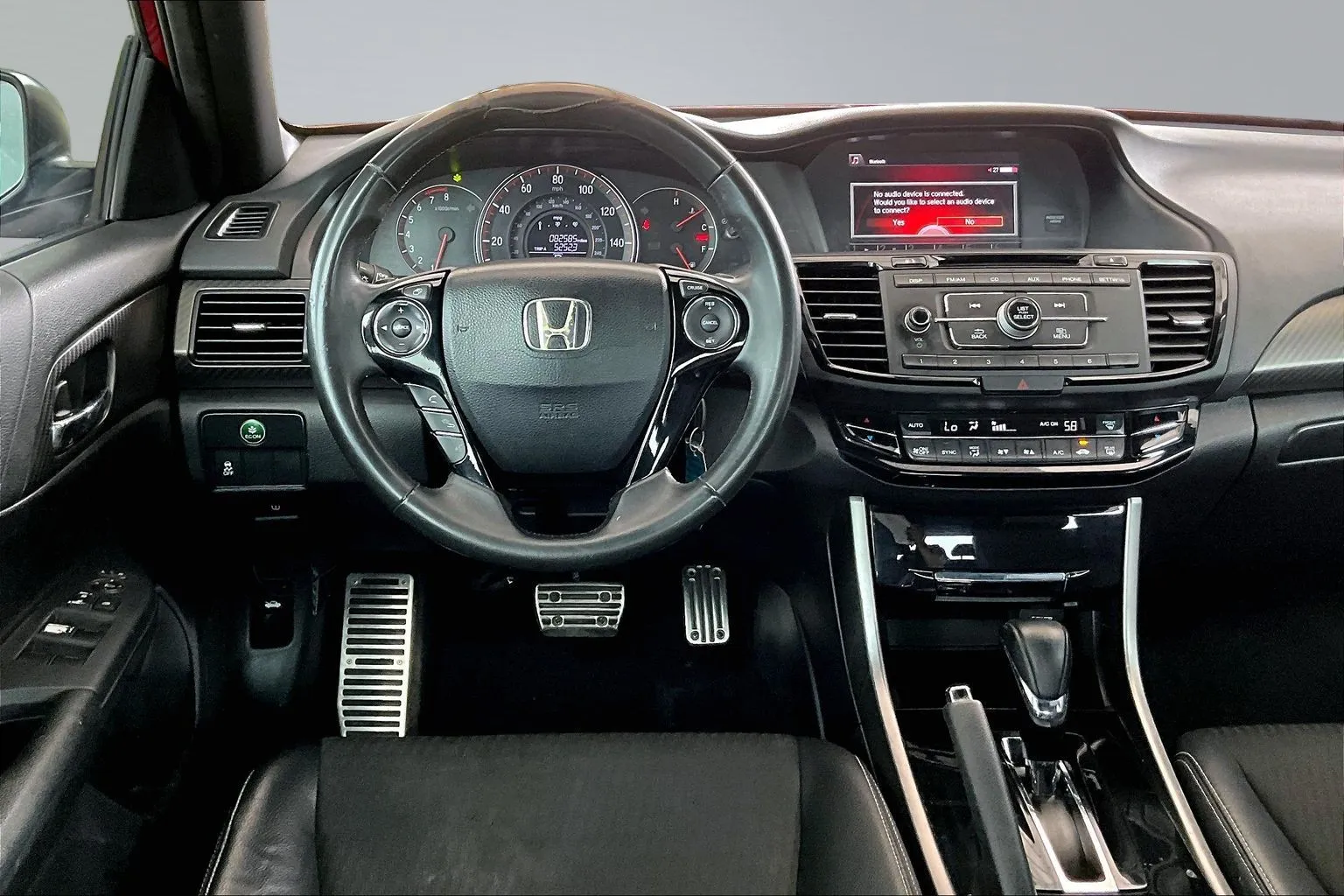 Honda Accord photo 8