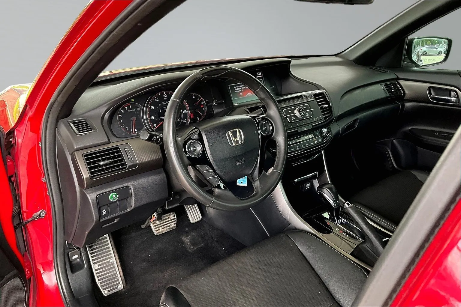 Honda Accord photo 14