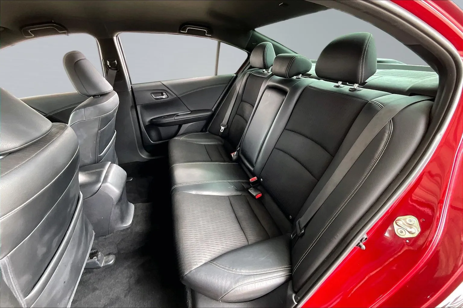 Honda Accord photo 19