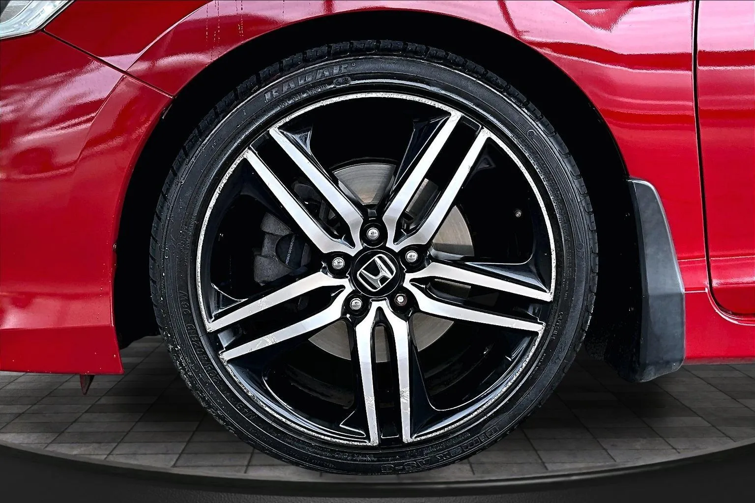 Honda Accord photo 30