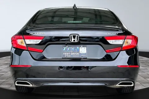 More photos of 2018 Honda Accord Sport at M&J Auto Sales and Service, FL