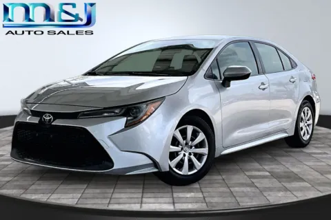 Silver 2021 Toyota Corolla LE for sale in Jacksonville, FL