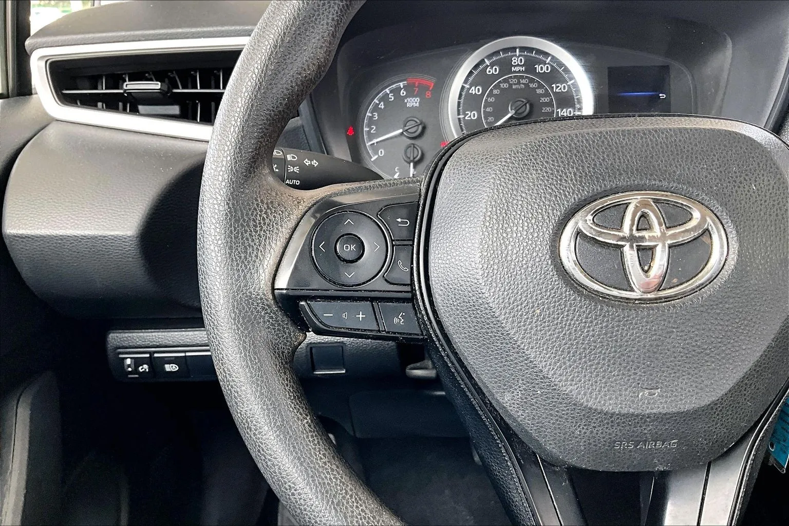 Toyota Corolla photo 10