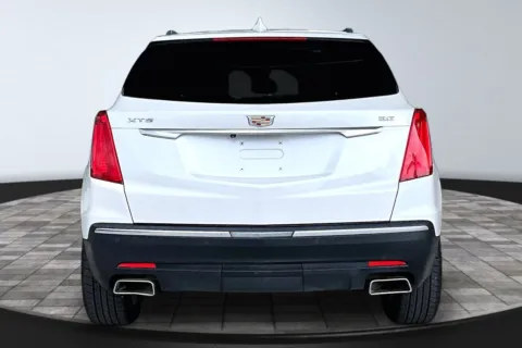 More photos of 2019 Cadillac XT5 Luxury at M&J Auto Sales and Service, FL