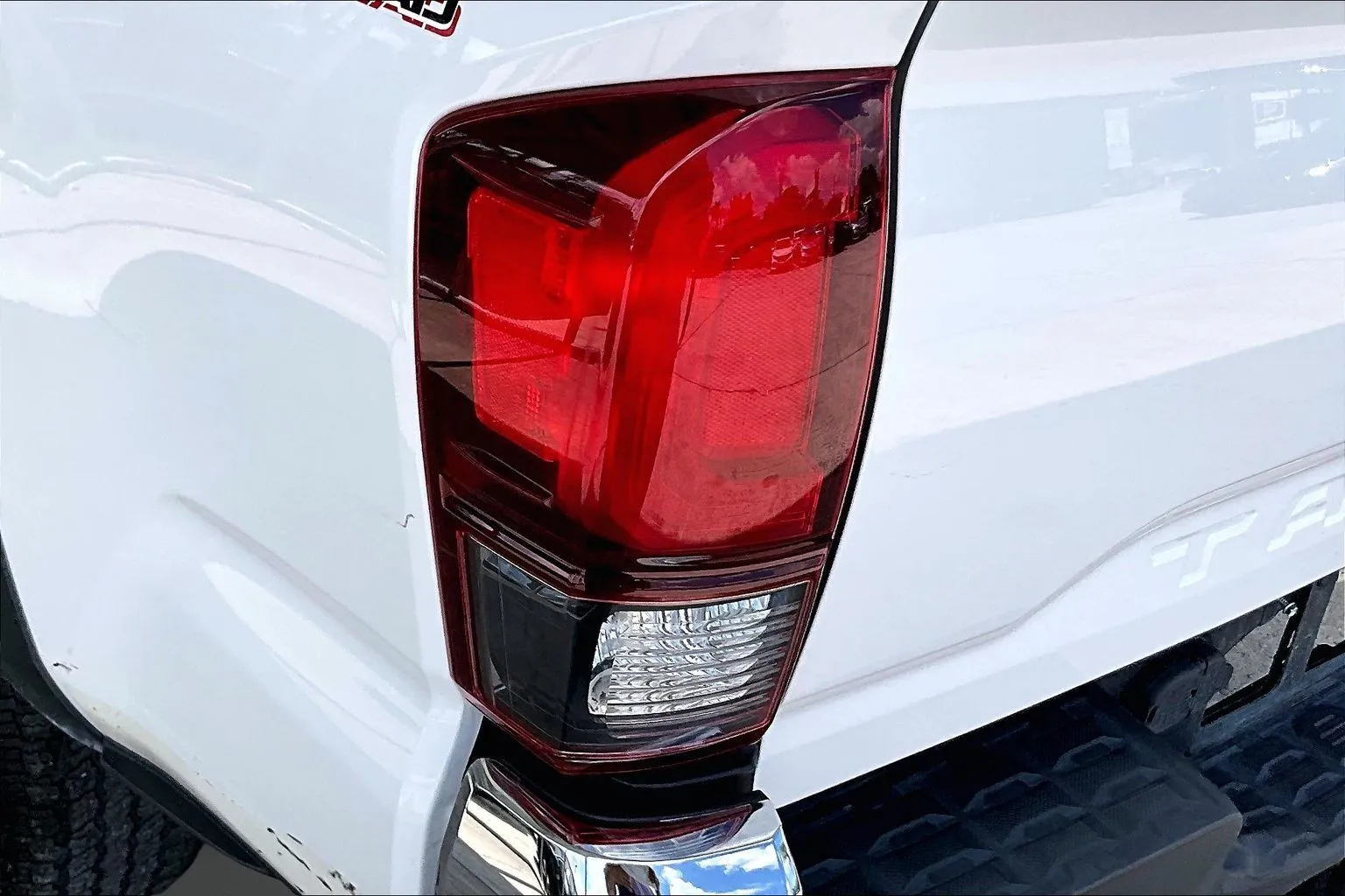 Toyota Tacoma photo 21
