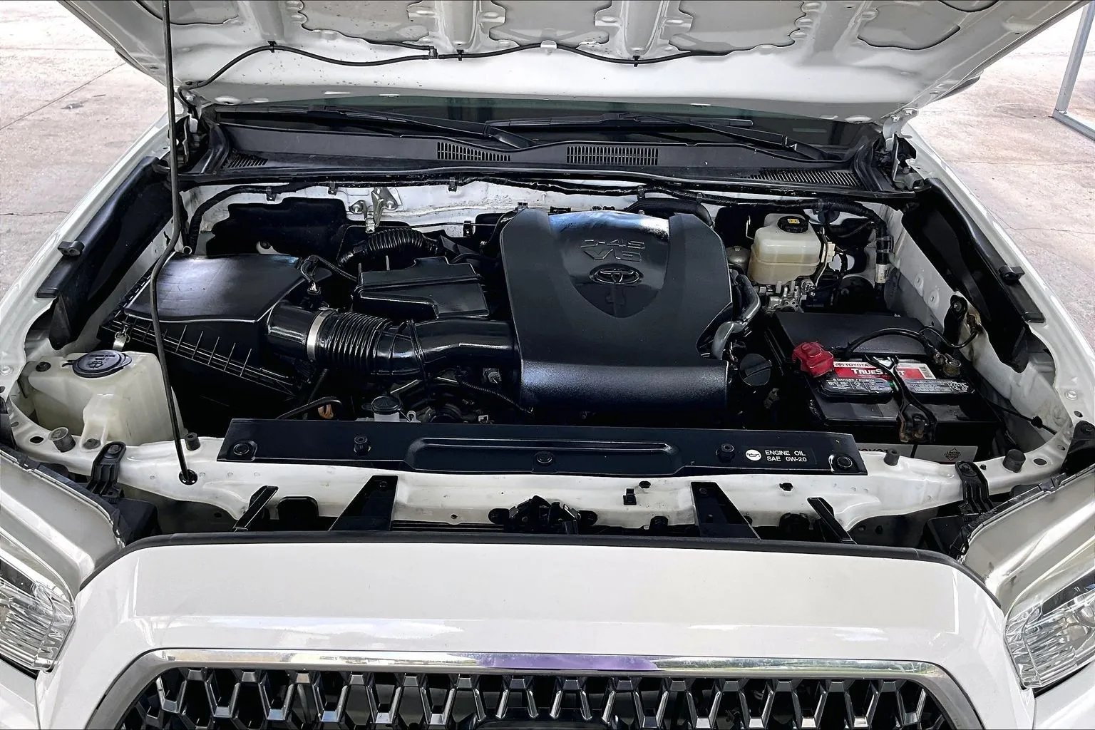 Toyota Tacoma photo 27