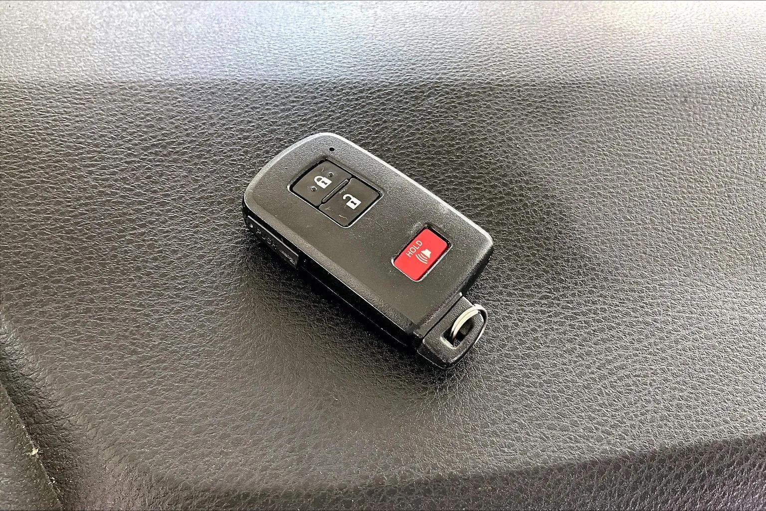 Toyota Tacoma photo 32