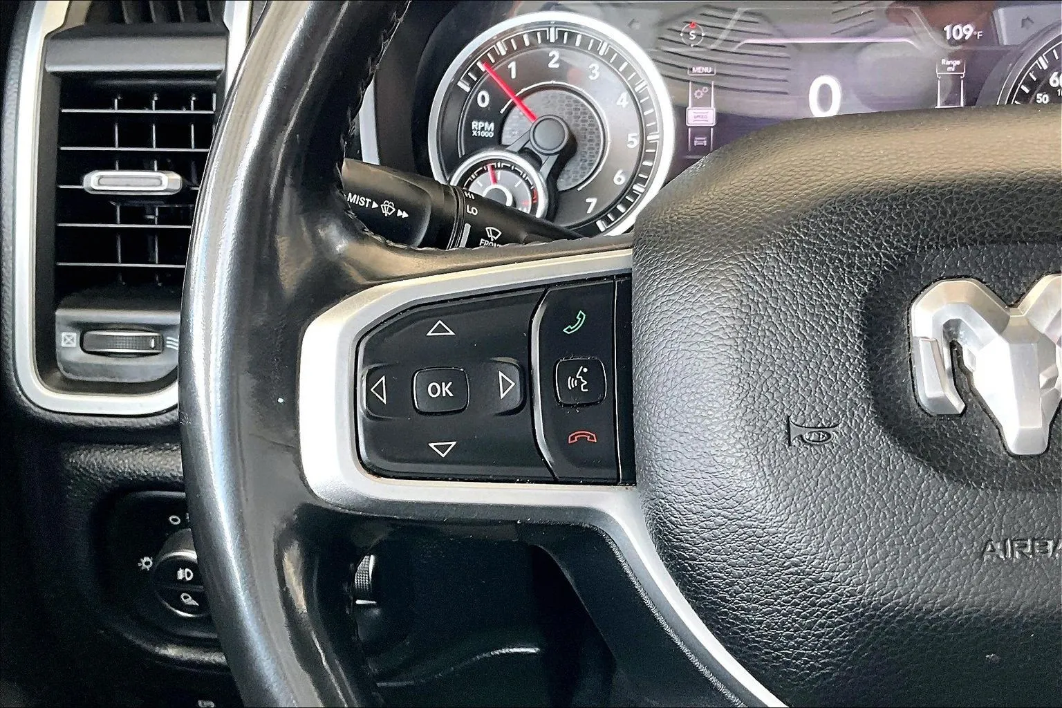Ram 1500 photo 11