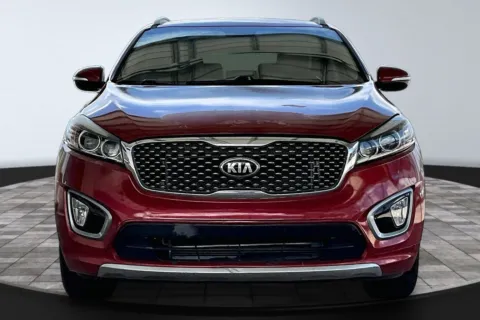 Photos of 2016 Kia Sorento EX V6 for sale in Jacksonville, FL at M&J Auto Sales and Service