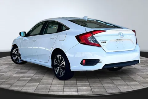 More photos of 2016 Honda Civic EX-T at M&J Auto Sales and Service, FL